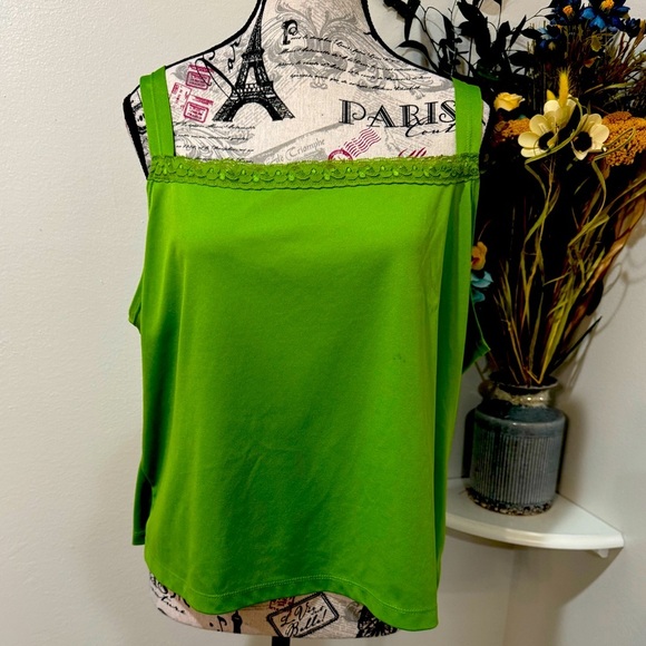 Cato Vibrant Green Lace Camisole Women's size XL - Picture 1 of 8